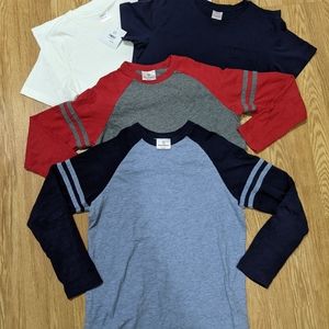 🎄Bundle of boys size 12 Hanna Anderson tops